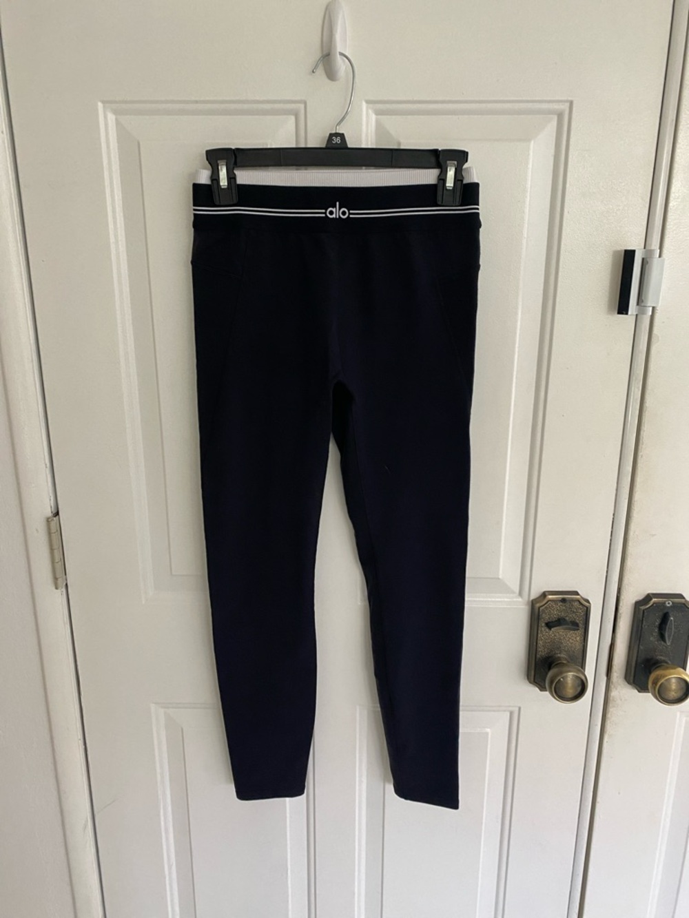 ALO Yoga Airbrush High-Waist Better Together Legging